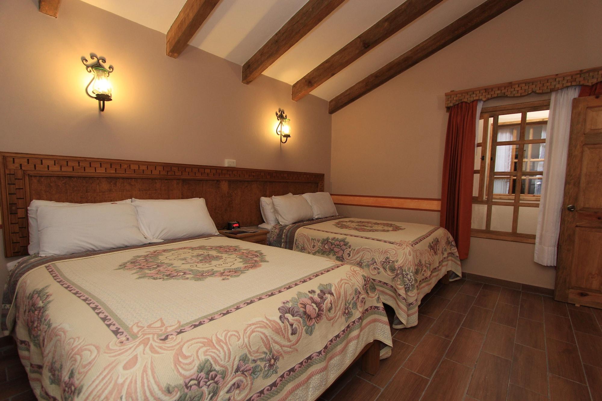 Hotel La Casa De Mama San Cristóbal de Las Casas Екстериор снимка