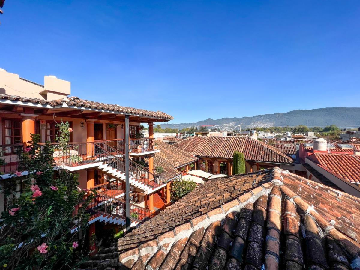 Hotel La Casa De Mama San Cristóbal de Las Casas Екстериор снимка