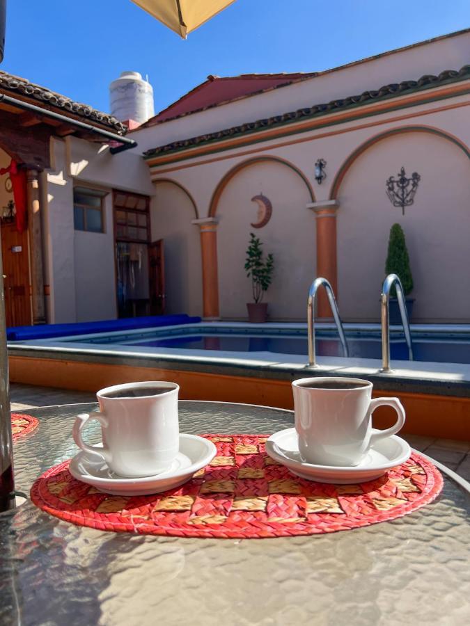 Hotel La Casa De Mama San Cristóbal de Las Casas Екстериор снимка
