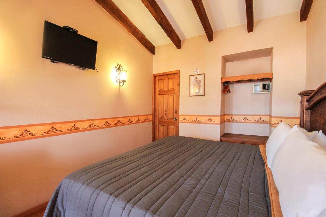 Hotel La Casa De Mama San Cristóbal de Las Casas Екстериор снимка