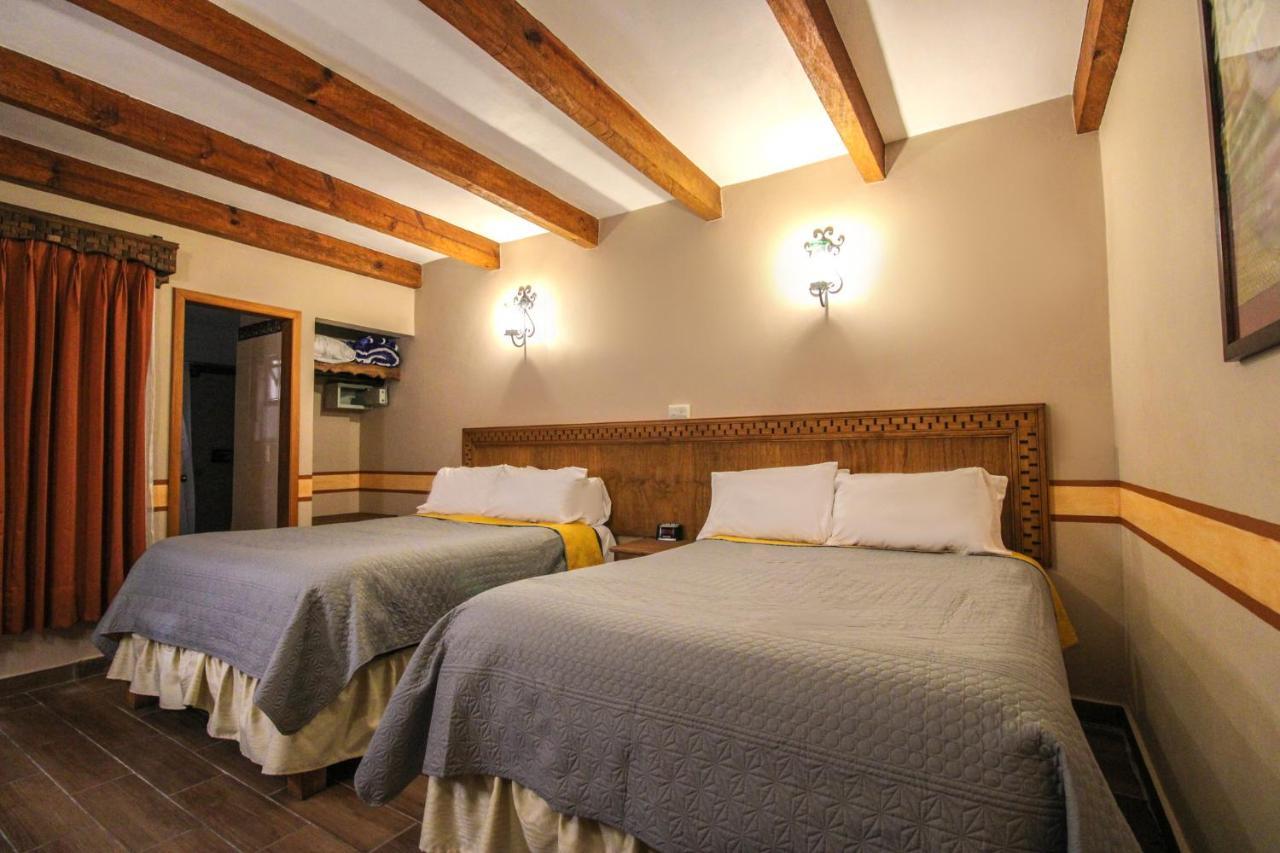 Hotel La Casa De Mama San Cristóbal de Las Casas Екстериор снимка