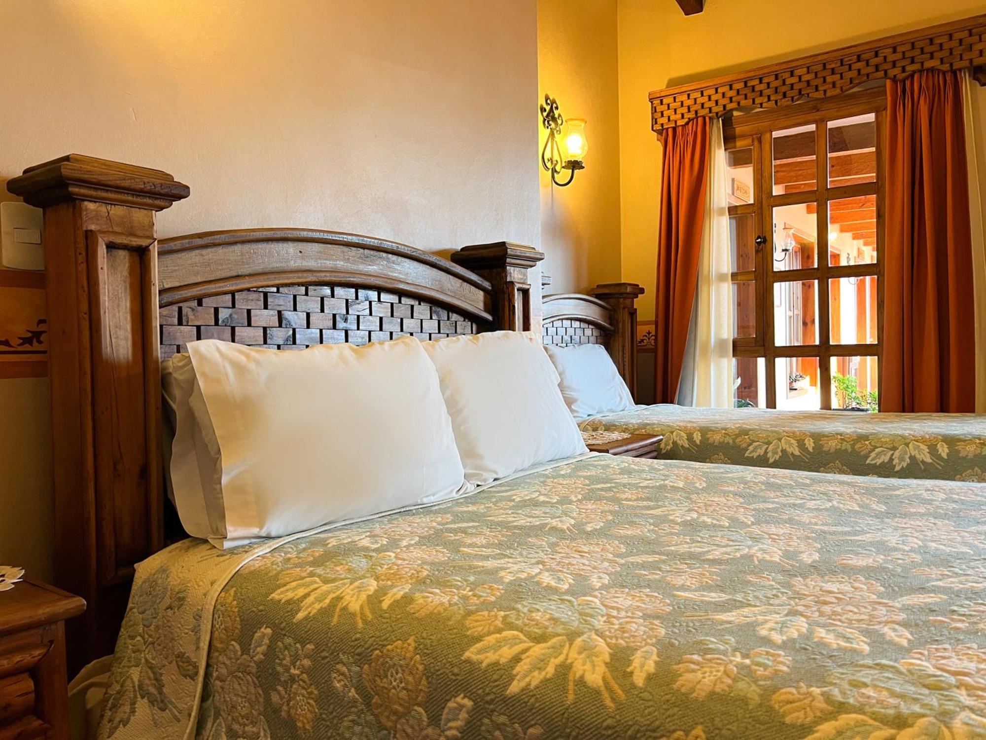Hotel La Casa De Mama San Cristóbal de Las Casas Екстериор снимка